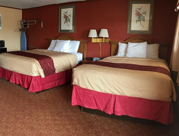 DeQueen Courtyard Inn hotel detail image 4