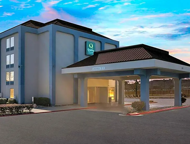 Quality Inn & Suites North Little Rock hotel detail image 1