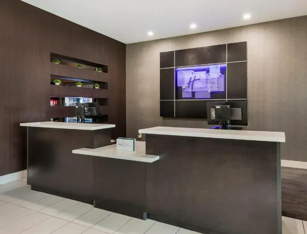 Holiday Inn Express & Suites Anaheim Resort Area by IHG hotel detail image 4