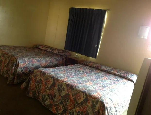 Apple Valley Motel hotel detail image 3