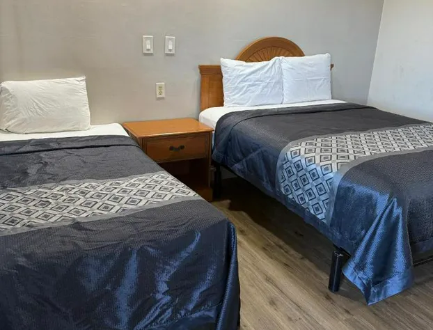 Apple Valley Motel hotel detail image 1