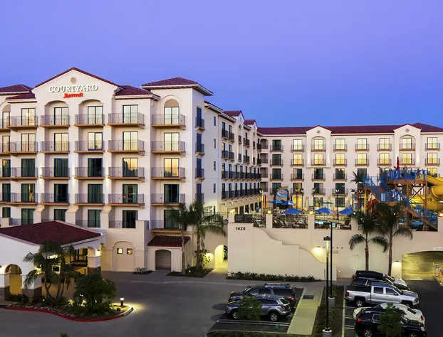 Courtyard by Marriott Anaheim Theme Park Entrance hotel detail image 4