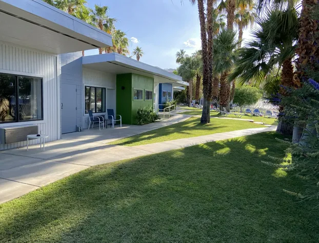 CCBC Resort Hotel - A Gay Men's Resort hotel detail image 4