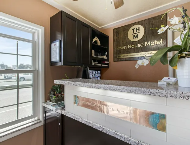 Town House Motel – Historic Old Town Eureka hotel detail image 3