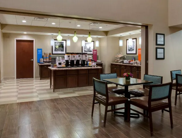 Hampton Inn & Suites Blythe hotel detail image 3