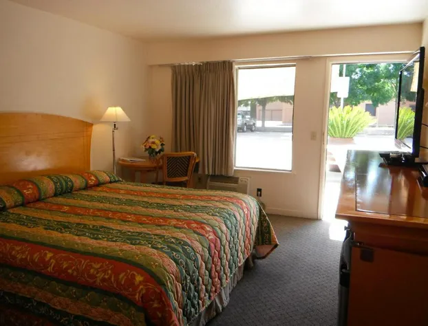 Colusa Riverside Inn hotel detail image 4