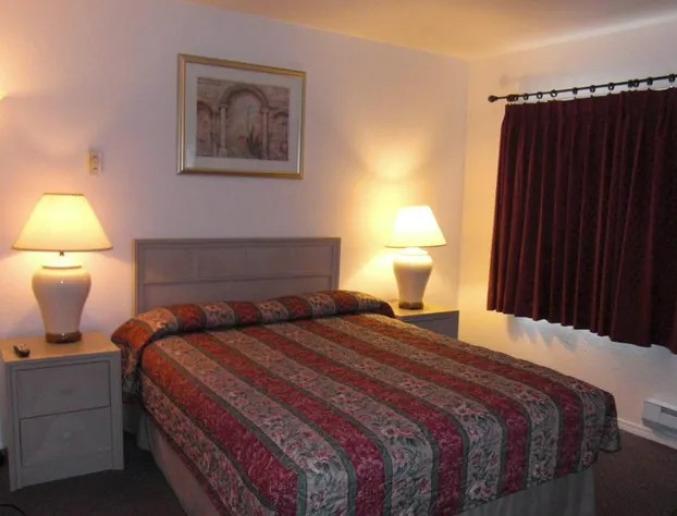 Front Street Inn hotel detail image 1