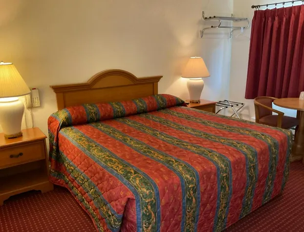 Front Street Inn hotel detail image 3