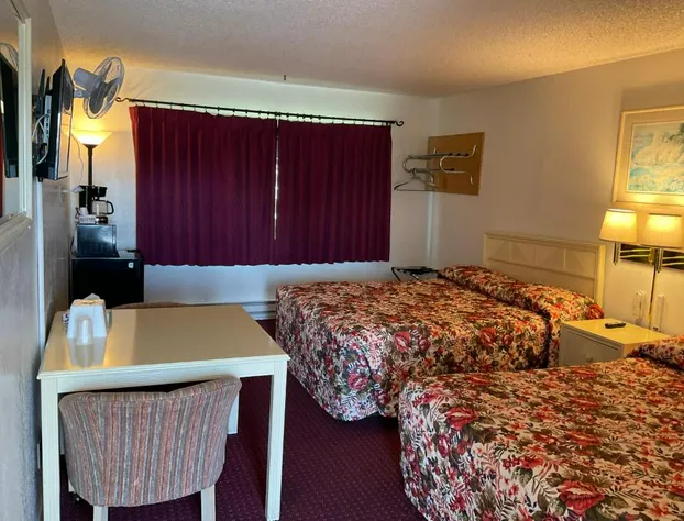 Front Street Inn hotel detail image 4