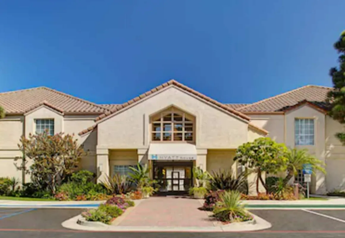 HYATT house Los Angeles LAX/Manhattan Beach hotel hero