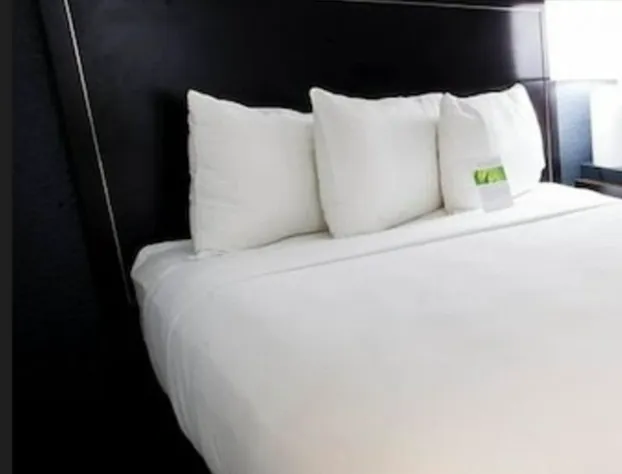 HYATT house Los Angeles LAX/Manhattan Beach hotel detail image 3