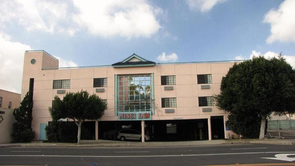 Nisei Inn hotel hero