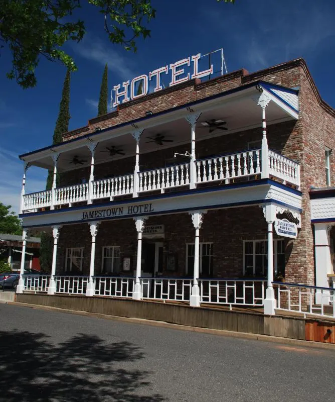 Jamestown Hotel hotel hero