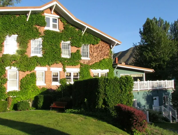 Warm Springs Inn & Winery hotel detail image 3