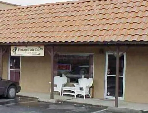 Creekside Lodge hotel detail image 2