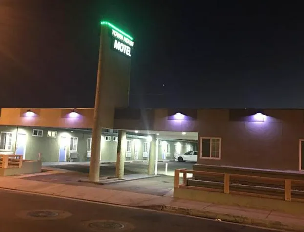 Town House Motel hotel detail image 1