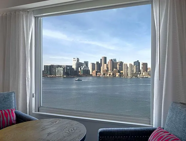 Hyatt Regency Boston Harbor hotel detail image 4