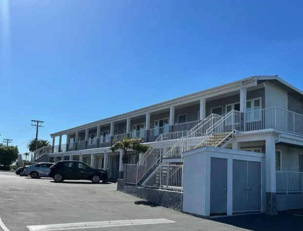 Hi View Inn & Suites hotel detail image 2