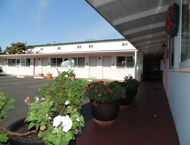 Sundown Inn hotel detail image 1