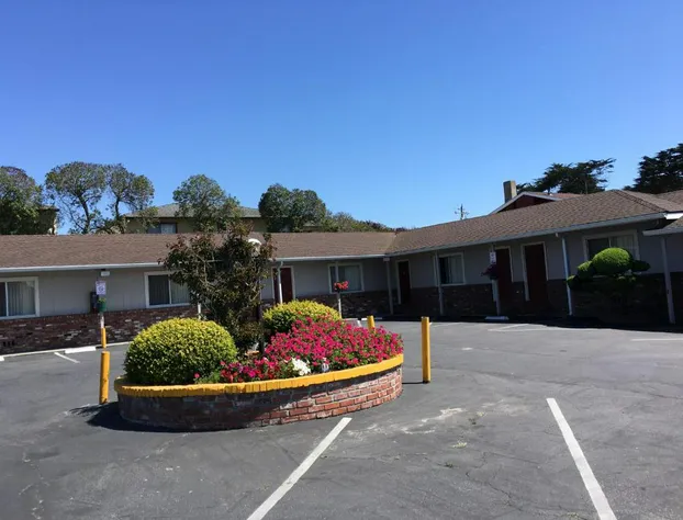 Old Marina Inn hotel detail image 4