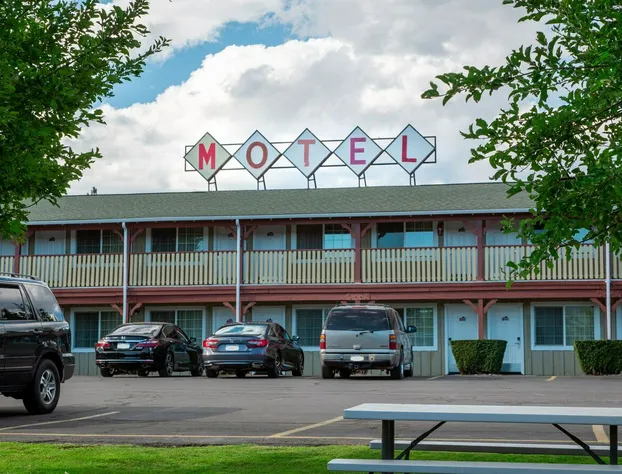 Swiss Holiday Lodge hotel detail image 1