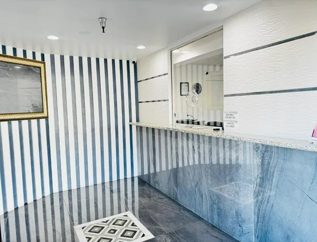 Paradise Inn hotel detail image 2