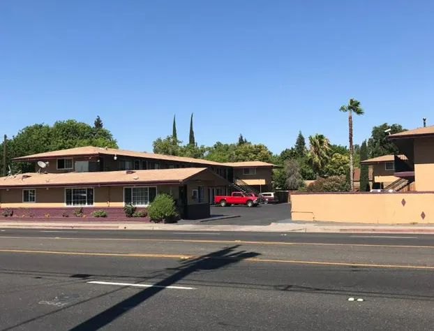 Economy Inn hotel detail image 2