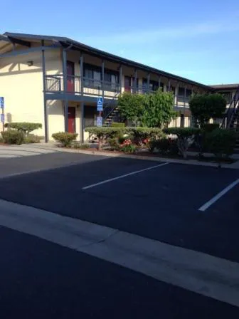 Luxury Inn hotel detail image 4