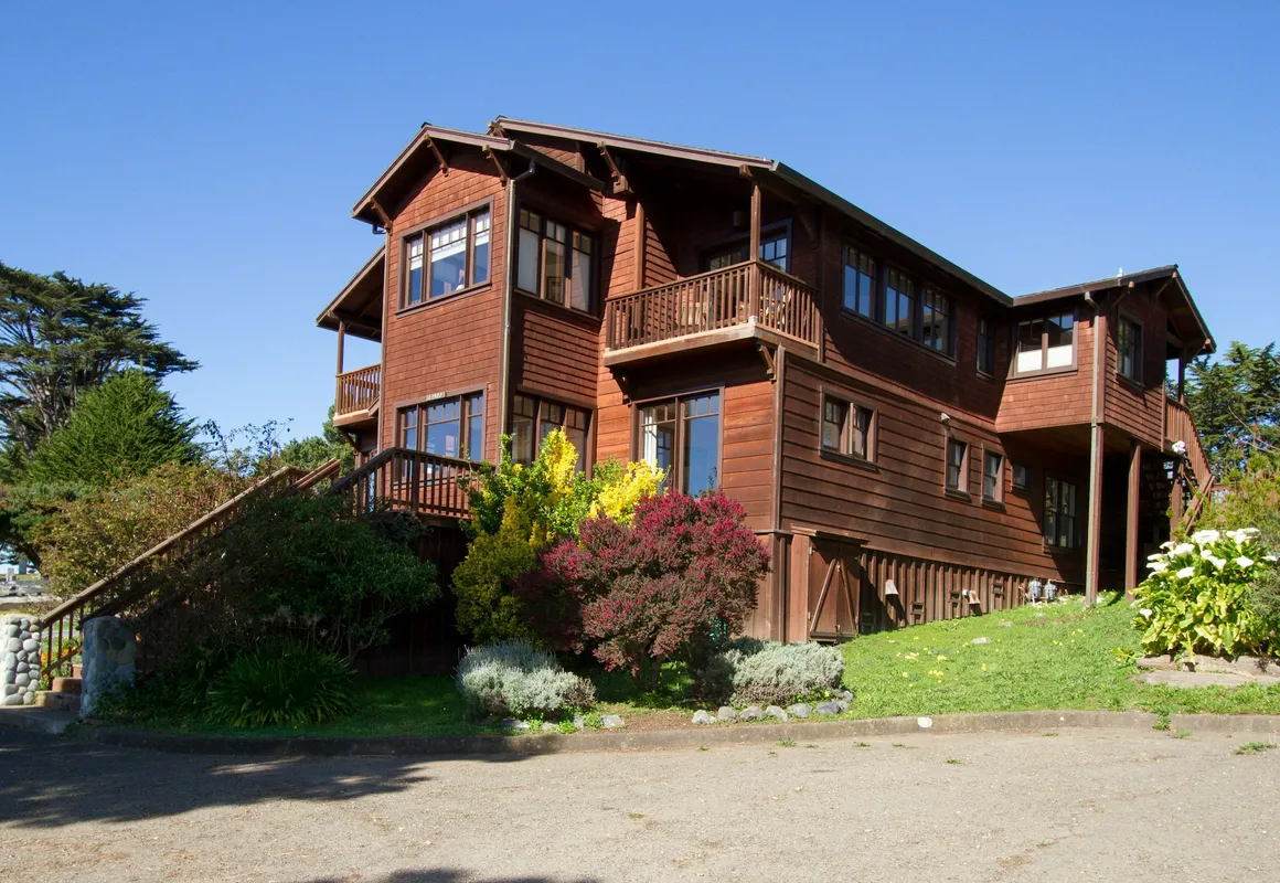 Sweetwater Inn and Spa hotel hero