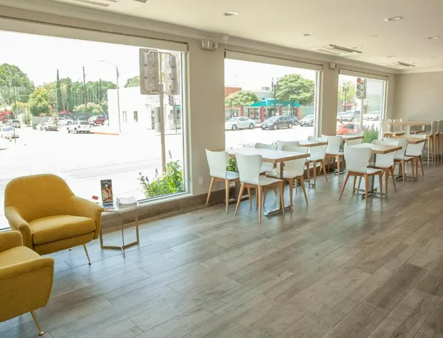 Pasadena Rose & Crown Hotel hotel detail image 2