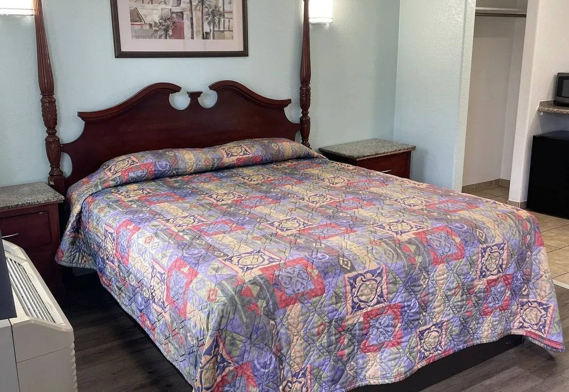 Coast Inn hotel hero