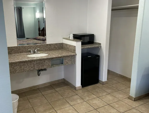 Coast Inn hotel detail image 4