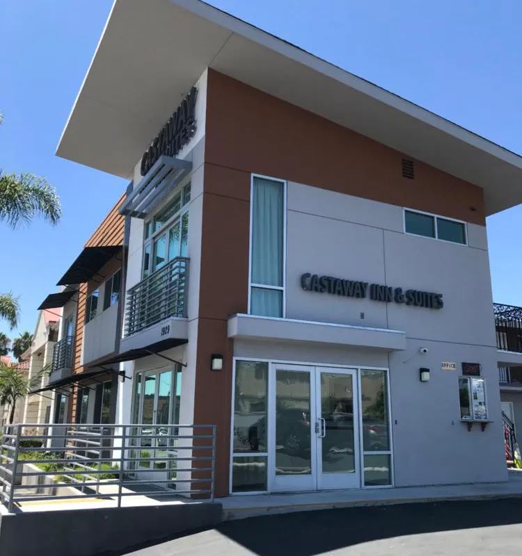 Castaway Motel hotel hero