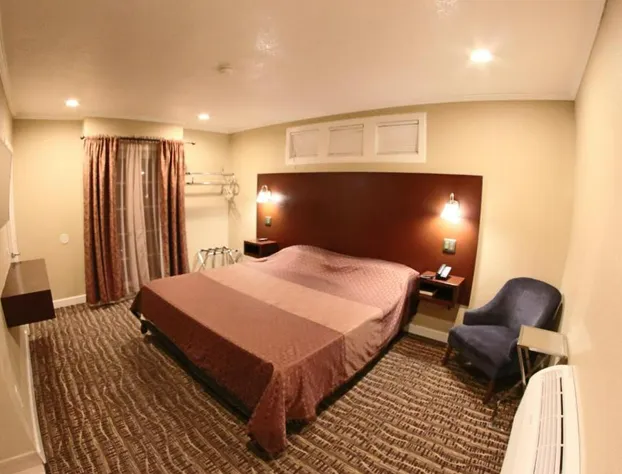 Santa Cruz Inn Riverside hotel detail image 3
