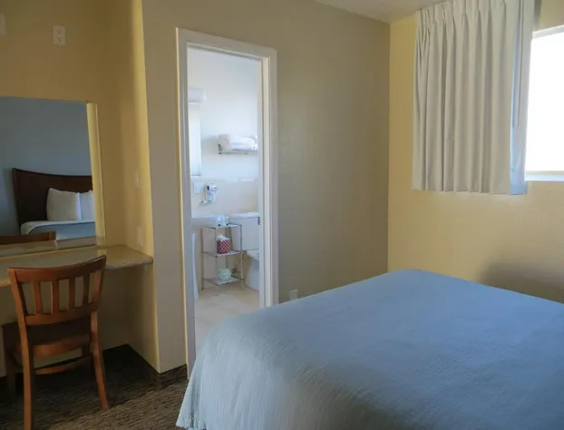 Coronet Motel hotel detail image 3