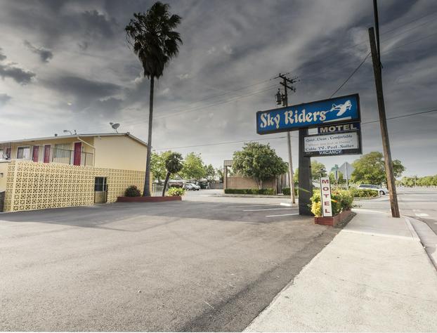 Sky Riders Motel hotel detail image 2