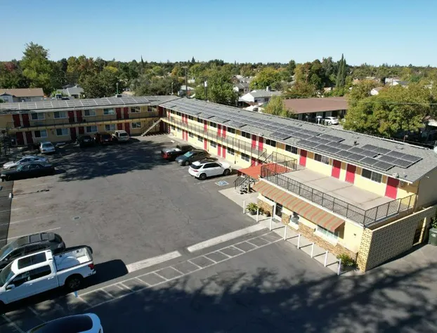 Sky Riders Motel hotel detail image 4