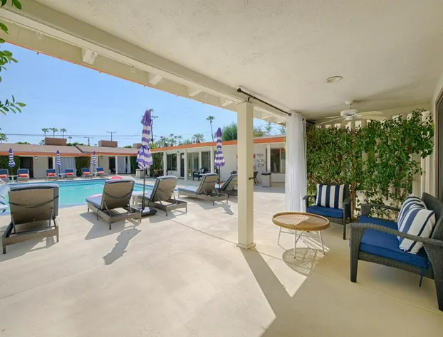 Little Paradise Hotel hotel detail image 2