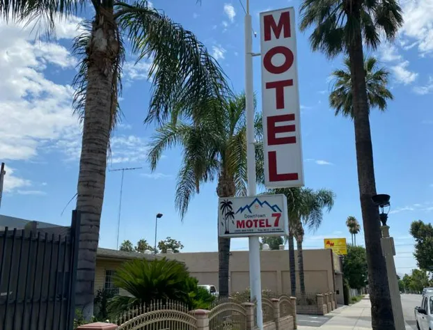 Downtown Motel 7 hotel detail image 2