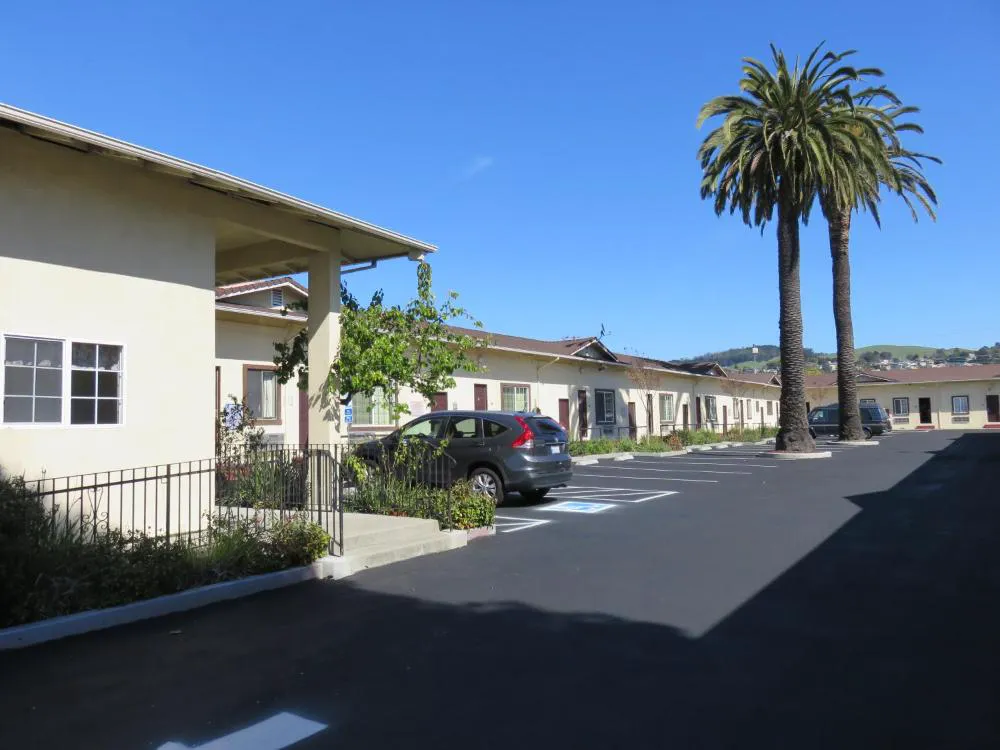 Economy Inn Richmond hotel hero