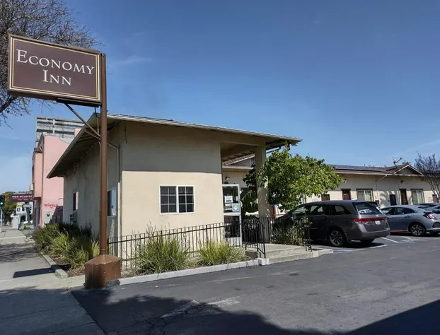 Economy Inn Richmond hotel detail image 2