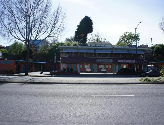 Budget Inn hotel detail image 2