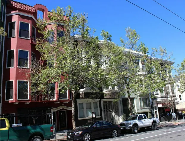 Twin Peaks Hotel hotel detail image 3