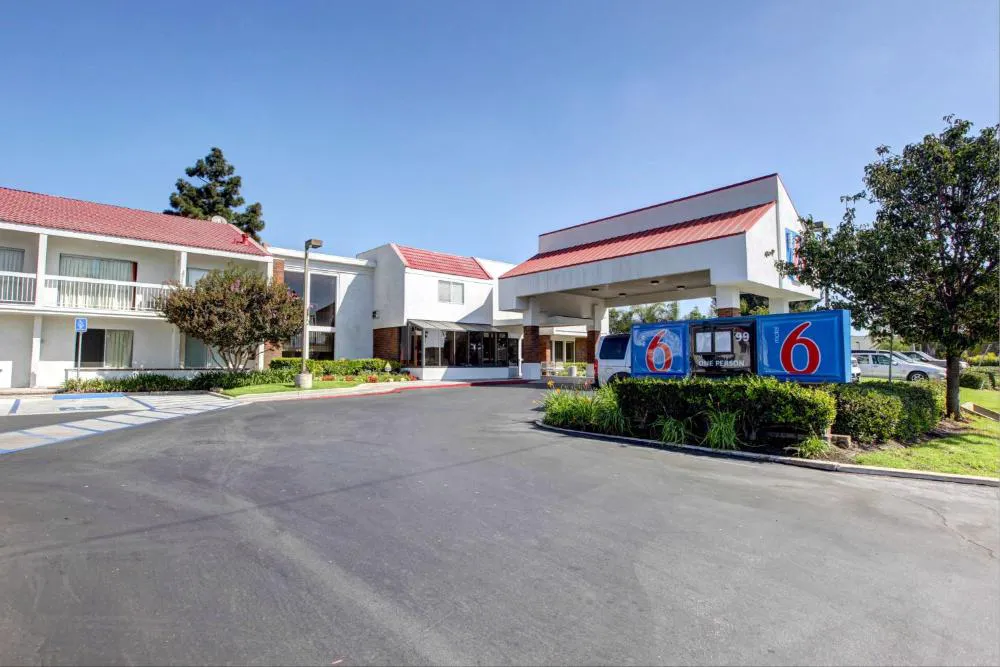 Motel 6 Irvine - Orange County Airport hotel hero