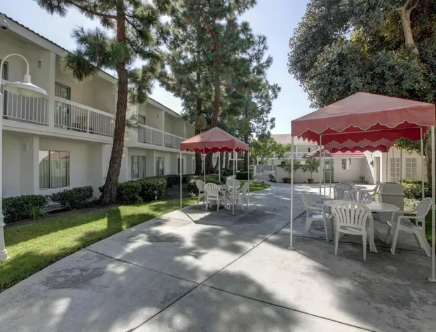 Motel 6 Irvine - Orange County Airport hotel detail image 4