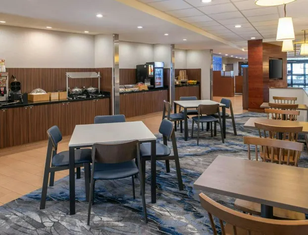 Fairfield Inn & Suites by Marriott Santa Cruz, CA hotel detail image 4