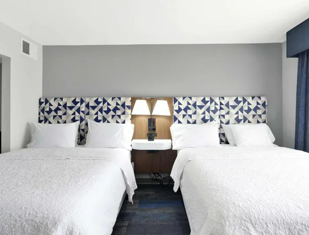 City Express by Marriott Santa Ana/Orange County Airport hotel detail image 1