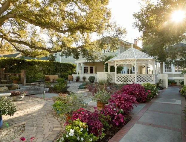 Cheshire Cat Inn & Cottages hotel detail image 3