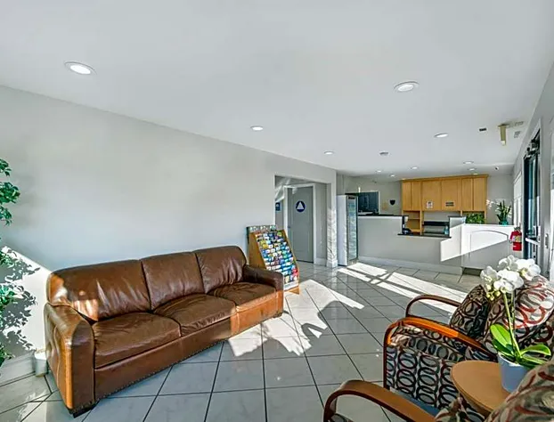 Rodeway Inn Stockton Highway 99 hotel detail image 3