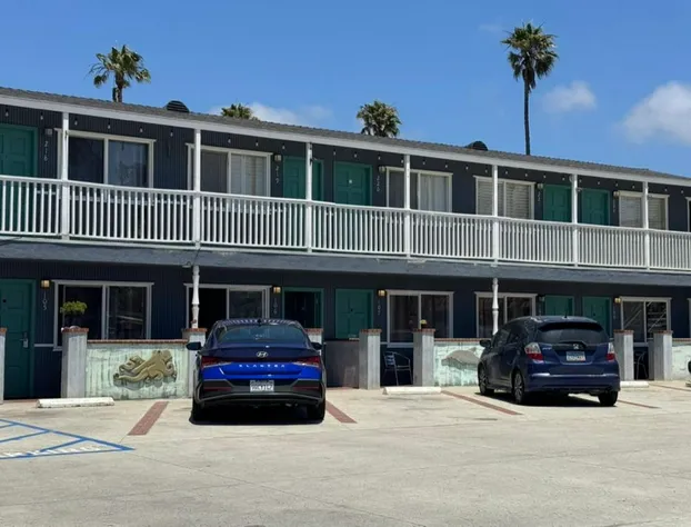 The Shores Inn and Beach Houses hotel detail image 4